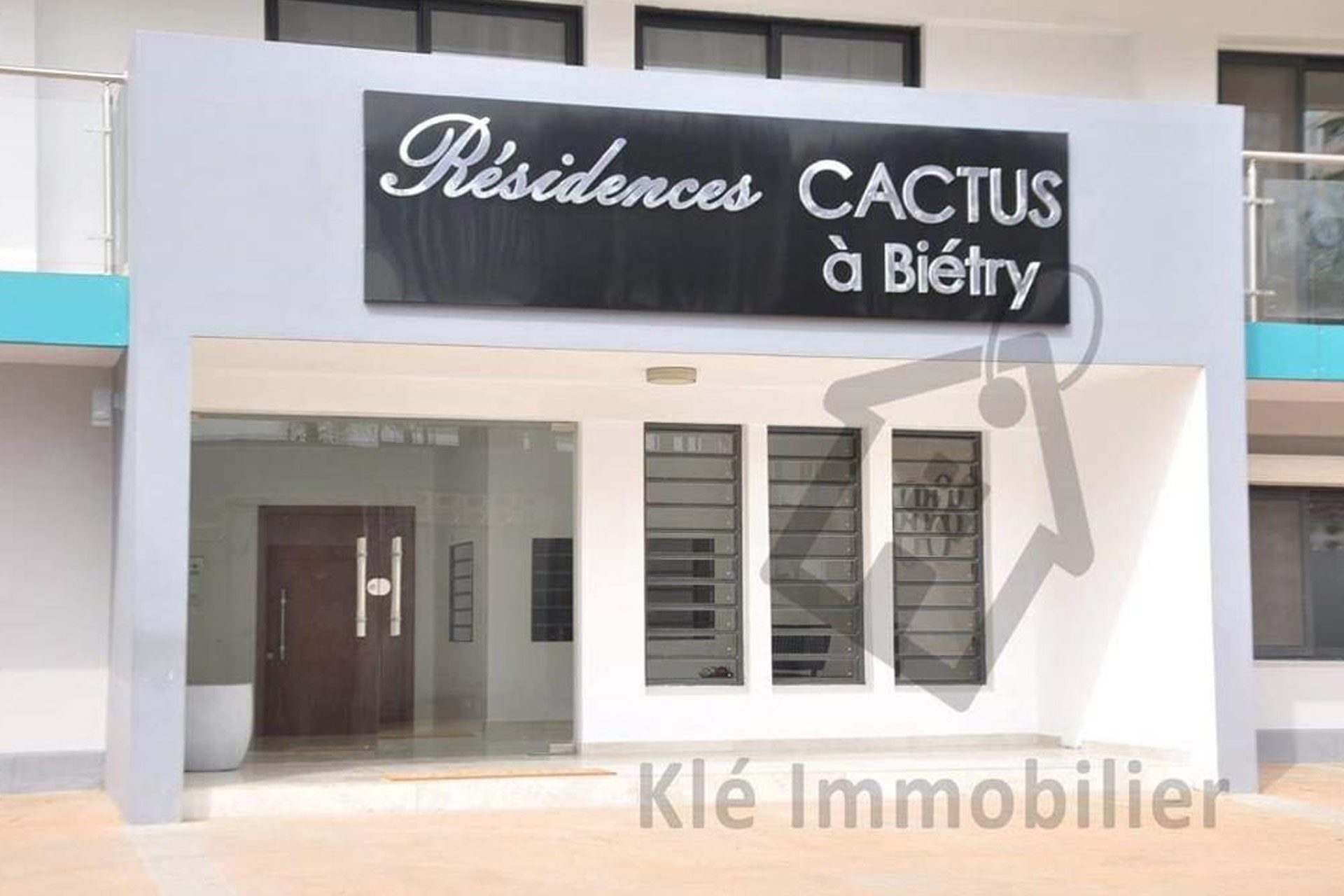 APPARTEMENT DE 04 PIÈCES EN ZONE 4