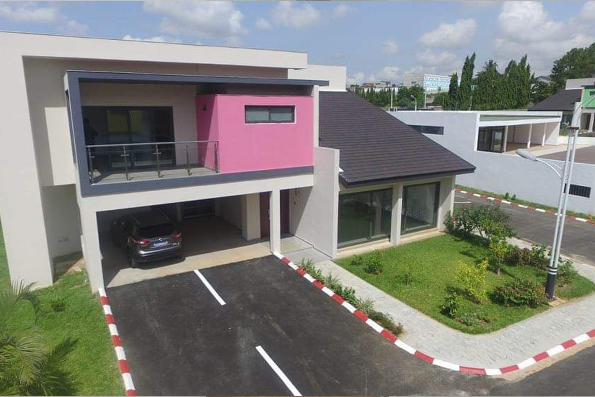 LOCATION VILLA DE HAUT STANDING M'BADON