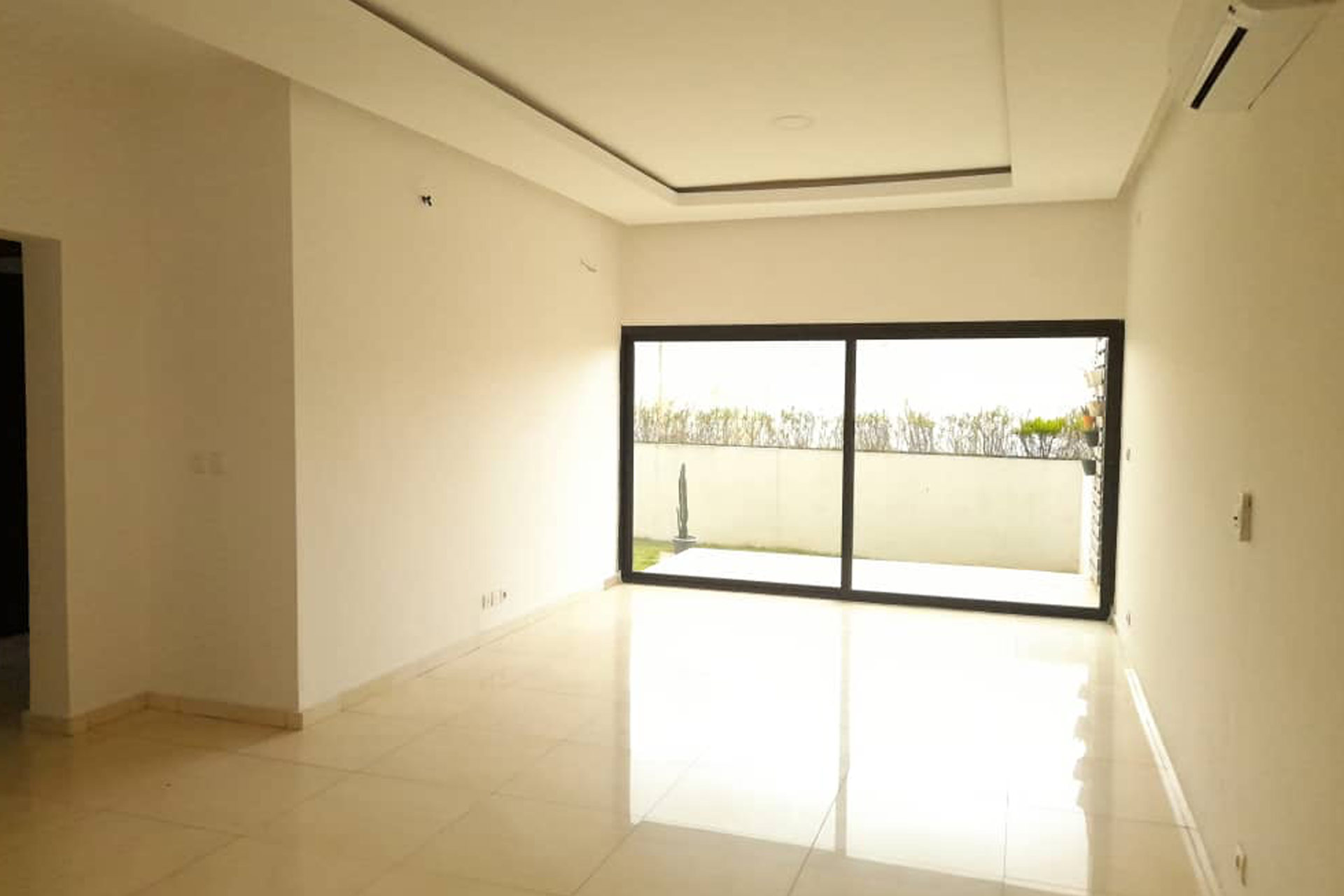 appartement de 3 pieces Abidjan Abatta